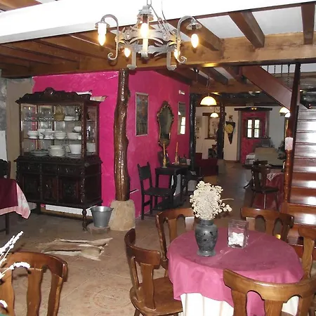 Montero De La Concha Inn 3*