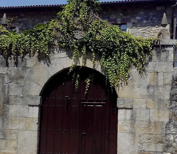 Inn Montero De La Concha