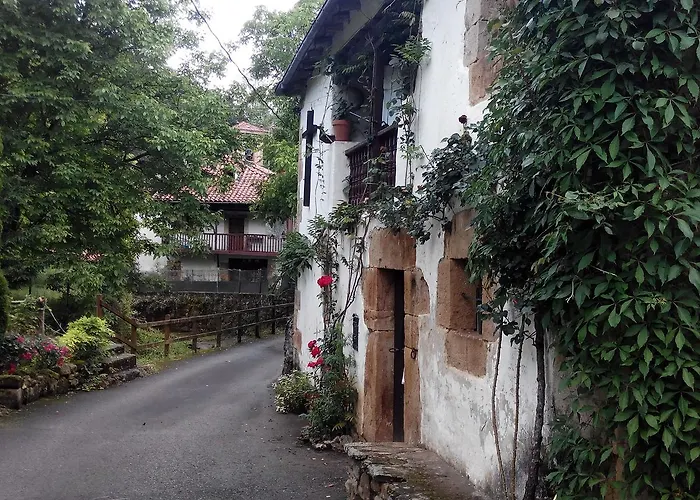 Inn Montero De La Concha 3*