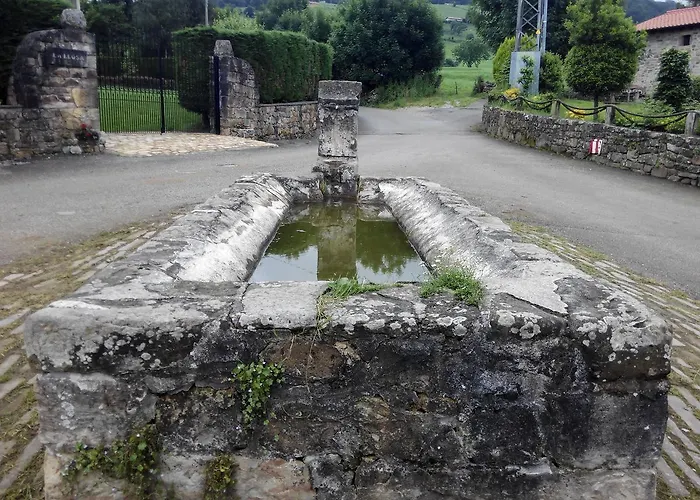 Inn Montero De La Concha 3*