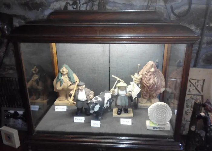 Inn Montero De La Concha 3*